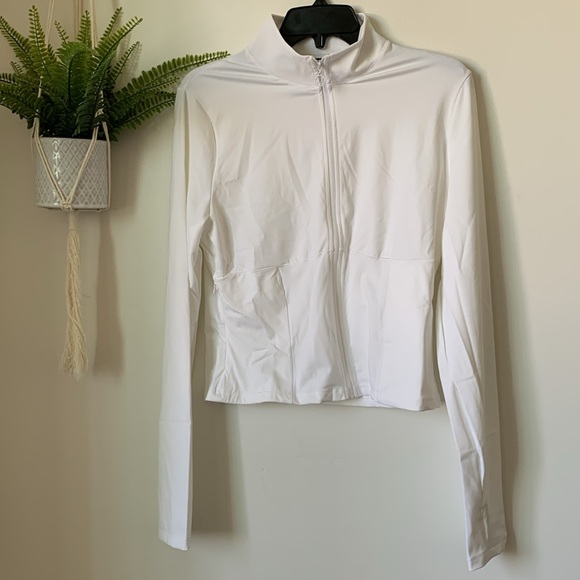 NWT Victoria’s Secret “On Point” Cropped White Active Jacket - Picture 3 of 8